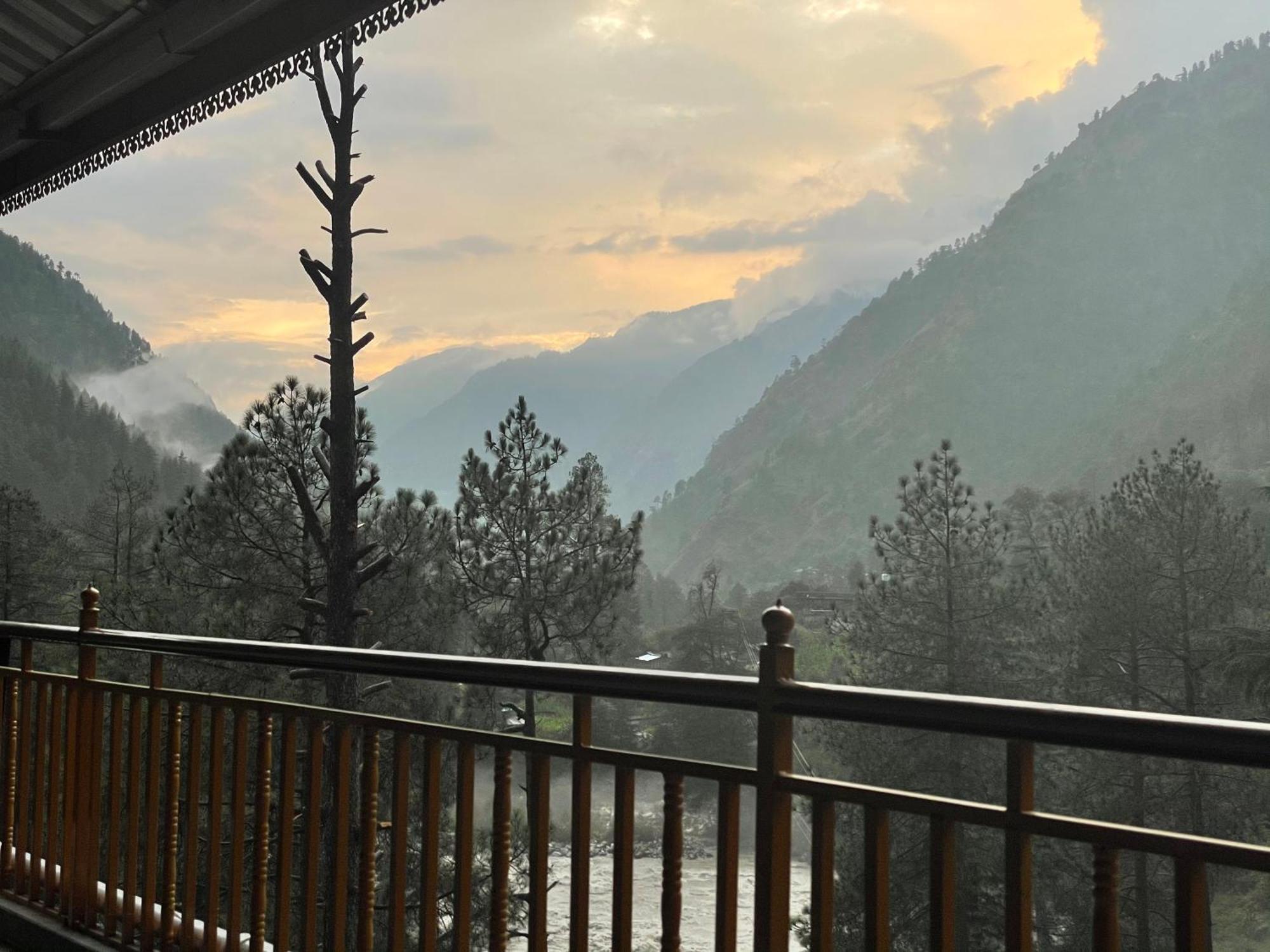 Highland Spirit 2 Ξενοδοχείο Kasol Εξωτερικό φωτογραφία